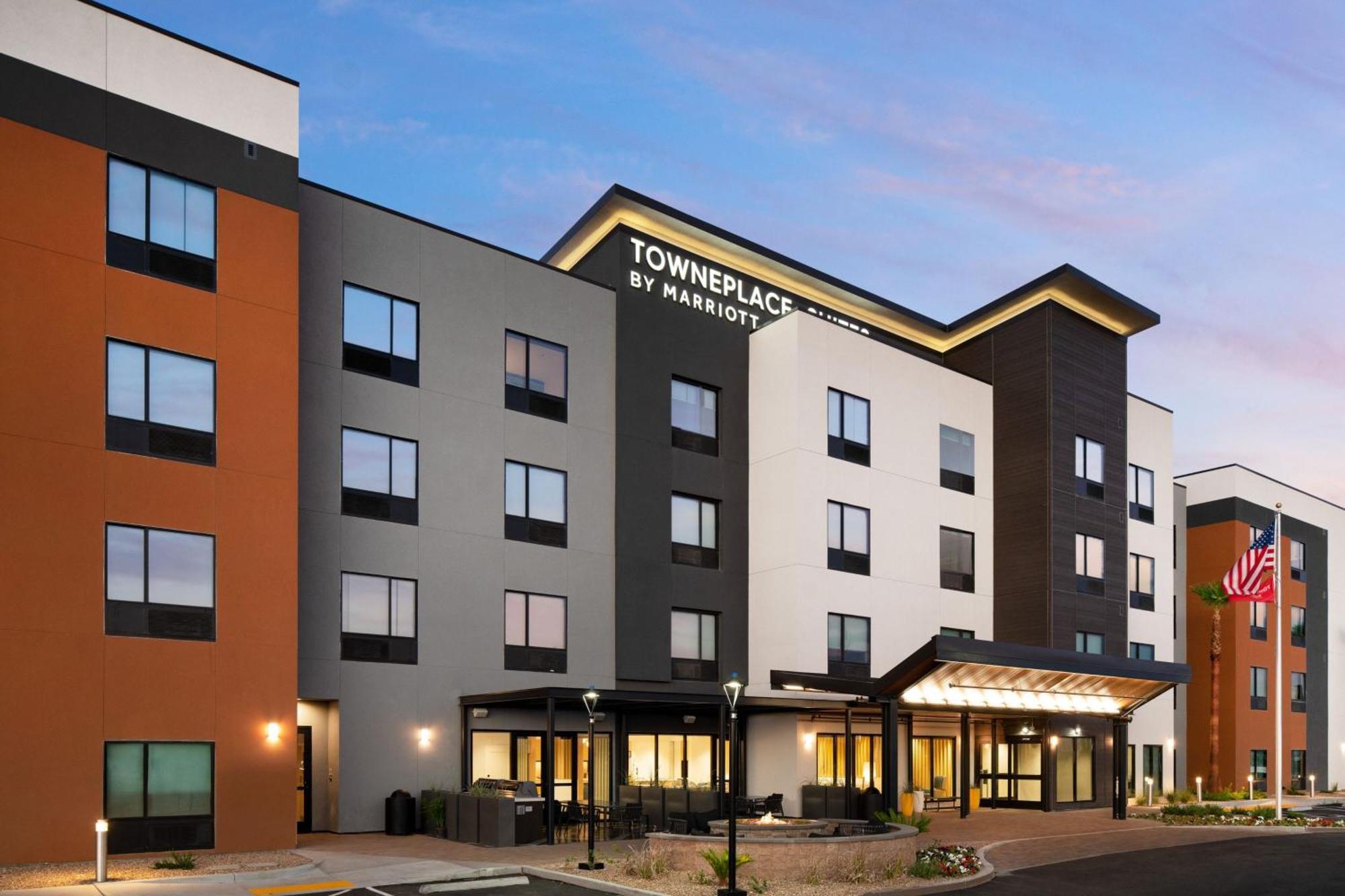 Towneplace Suites By Marriott Las Vegas North I-15 エクステリア 写真