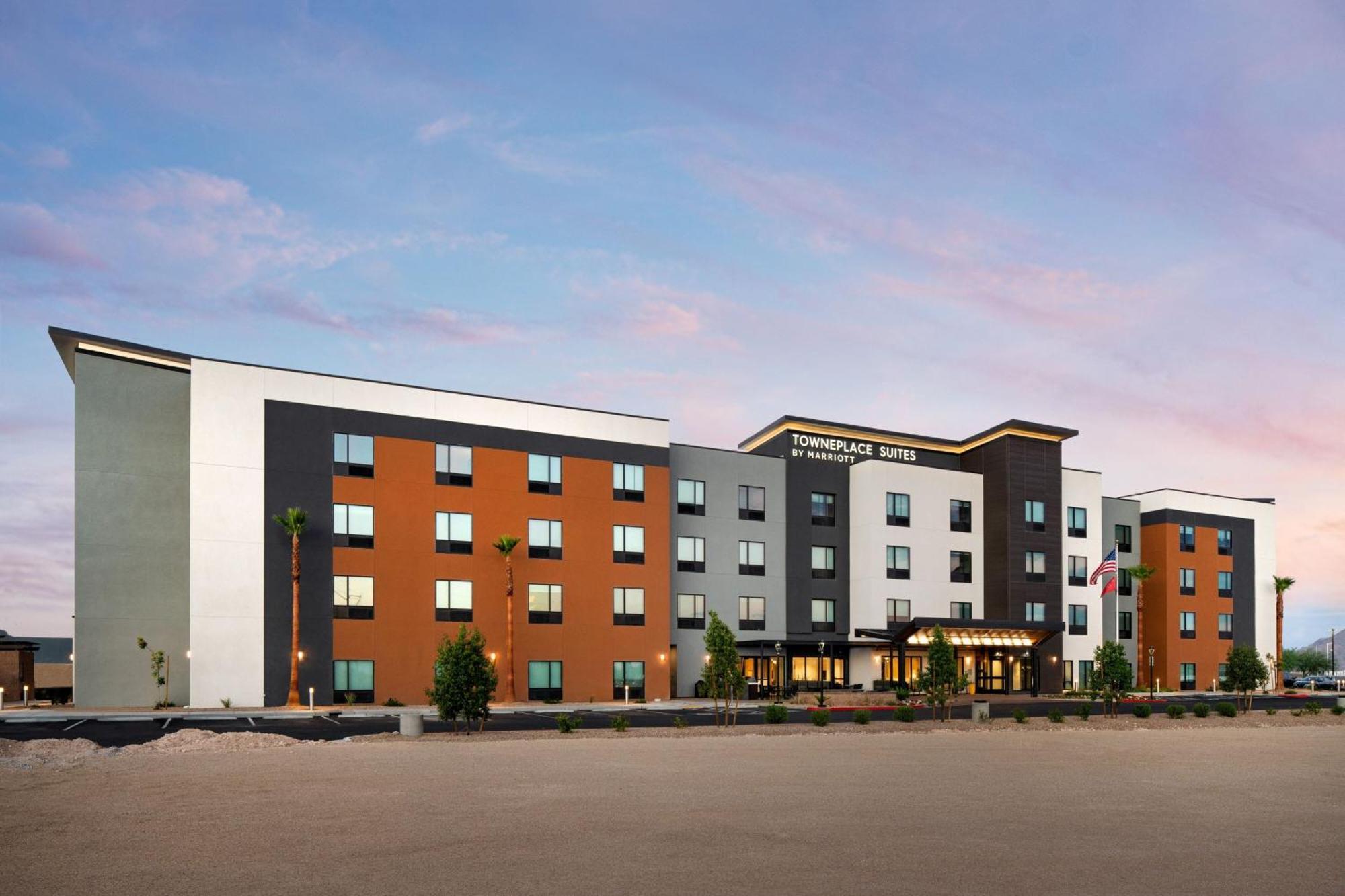 Towneplace Suites By Marriott Las Vegas North I-15 エクステリア 写真